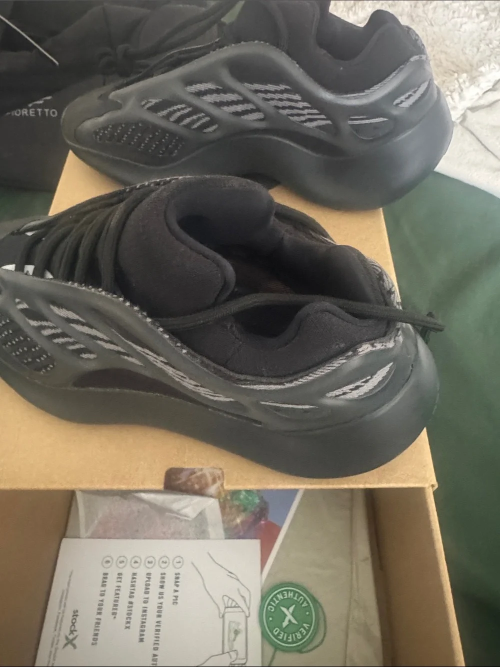 adidas Yeezy 700 V3 Brown Cardboard Box Label